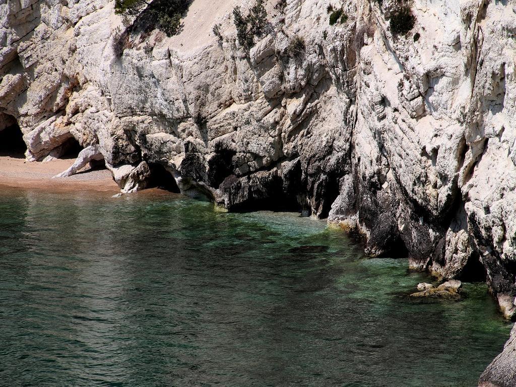 Hotel Alba Del Gargano Mattinata Bagian luar foto