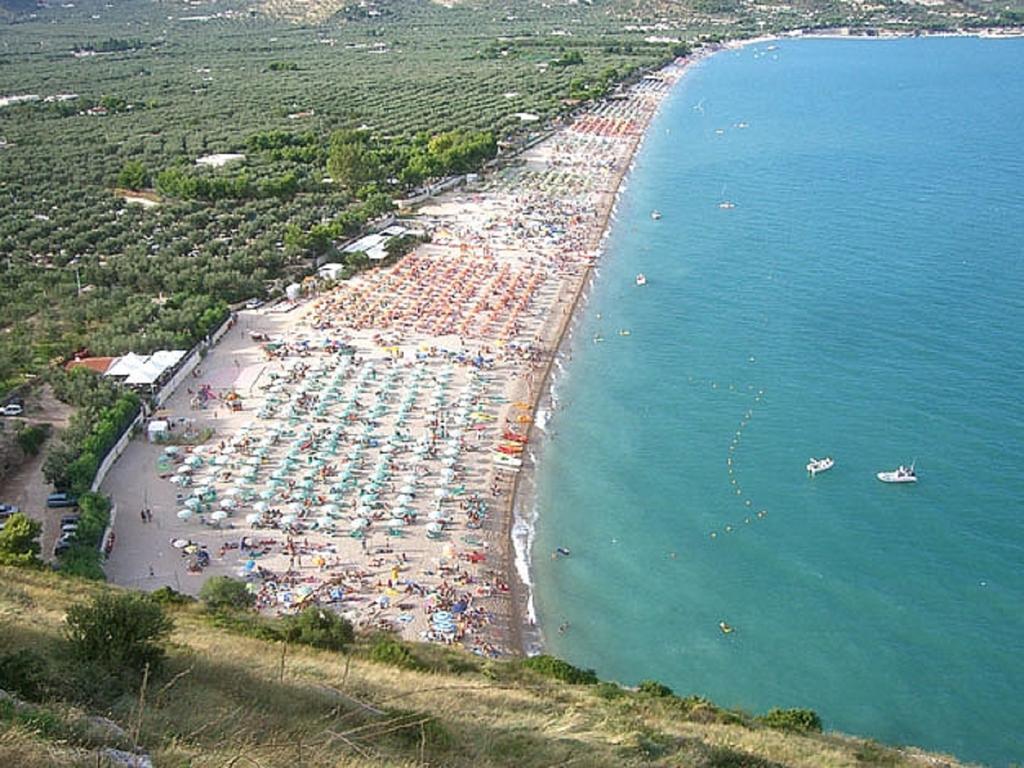 Hotel Alba Del Gargano Mattinata Bagian luar foto
